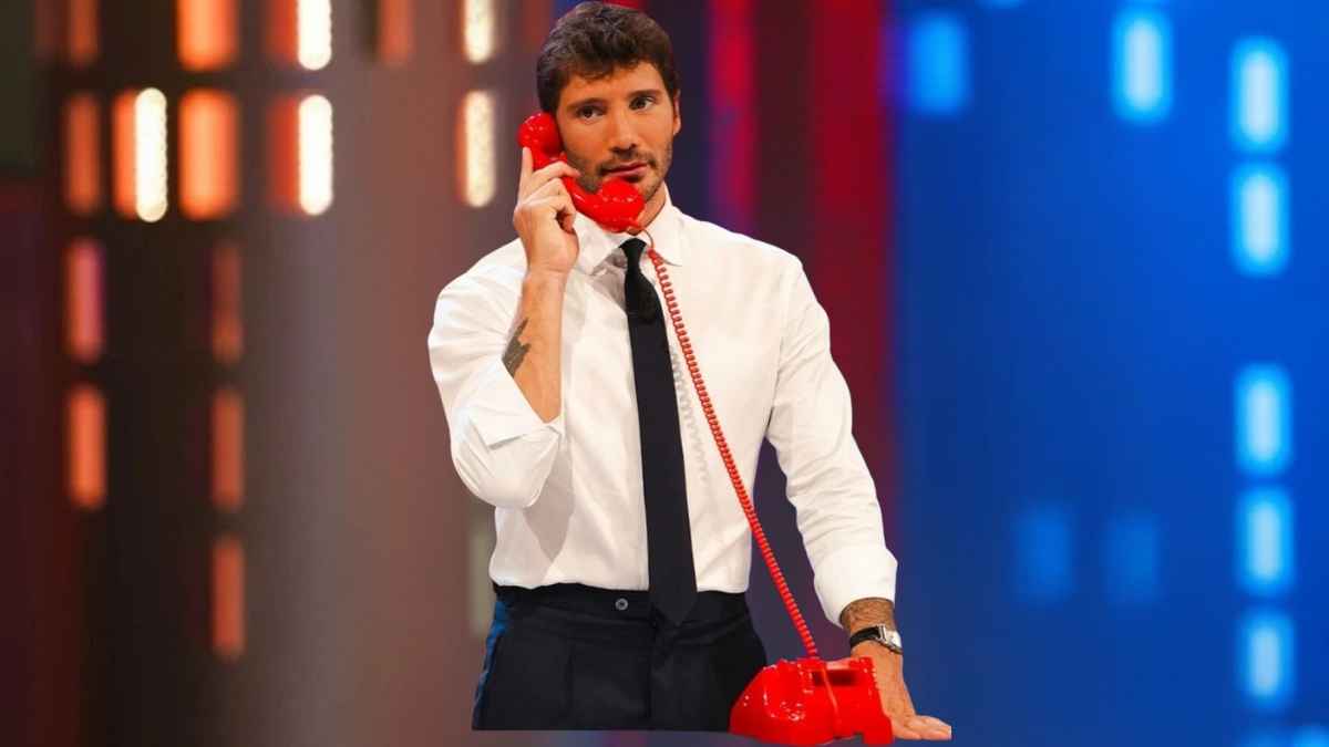 Affari Tuoi, il caos continua: il fuorionda “invisibile” che ha fatto discutere tutti